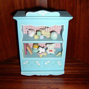 Vintage San Francisco Music Box Company, "Turn Around" Baby Chest